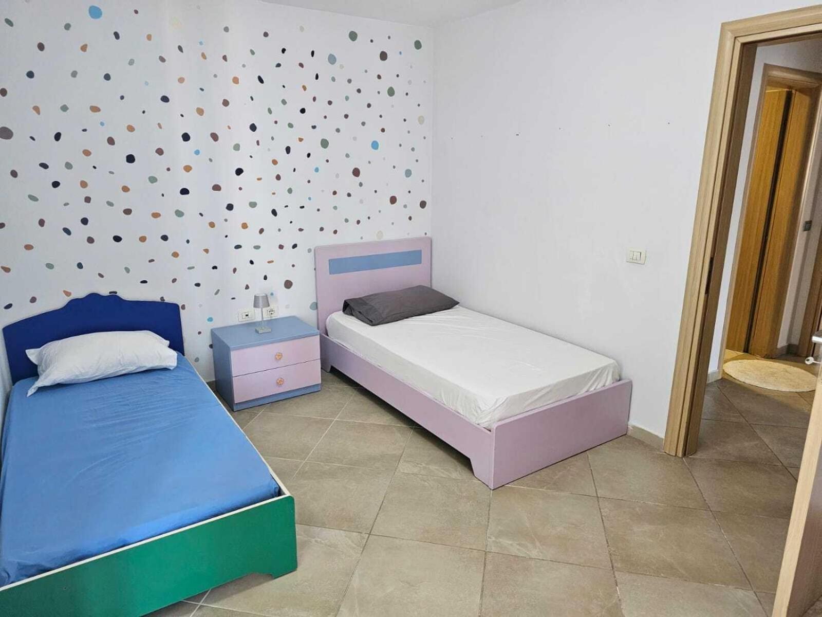 Diem Apartment Near Pazari I Ri Tirana Exterior foto